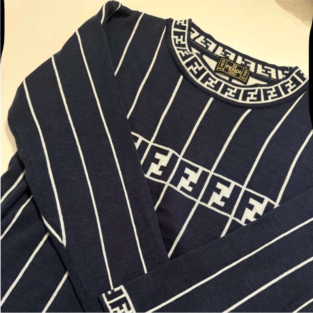 Fendi Dark Blue and White Patterned Knit